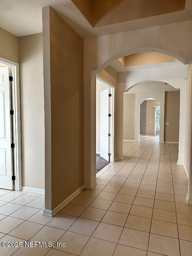 Foto del edificio - 1375 Castle Pines Cir