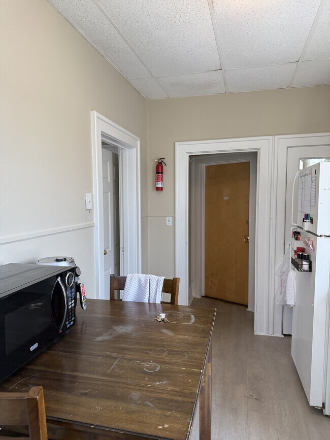 Foto del edificio - 3407 Garrett Rd
