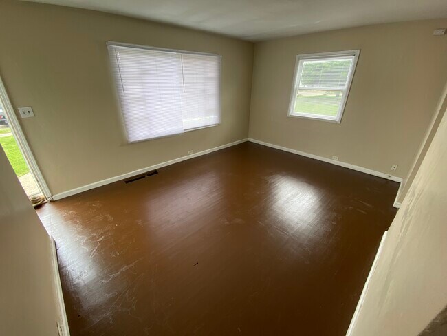 Foto del edificio - 1005 S Edison Ave