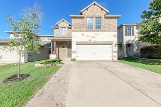 Building Photo - 5320 Ingersoll Ln
