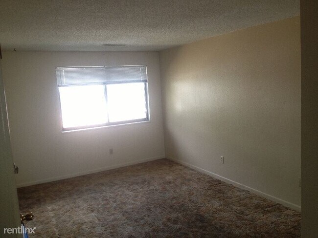 Foto del edificio - 1302 S Lowell St