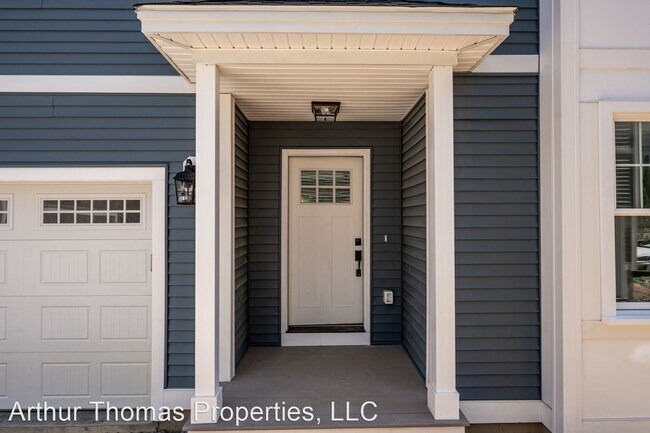 Foto del edificio - 3 br, 4 bath House - 39 Salem St