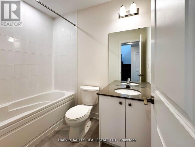 Photo du bâtiment - 9 Phelps Ln