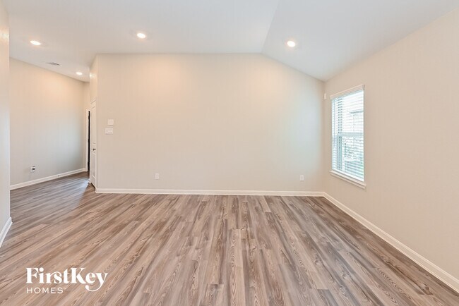 Foto del edificio - 3723 Butterfly Breeze Ln