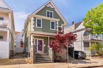 Building Photo - 328 Highland Ave