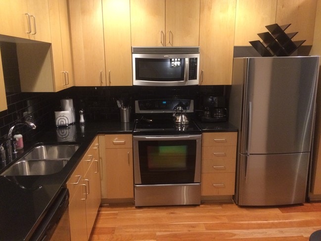 Photo - 1700 Bassett St Apartment