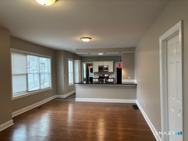 Foto del edificio - 161 Post Rd