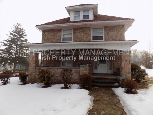 Primary Photo - 505 S Main St
