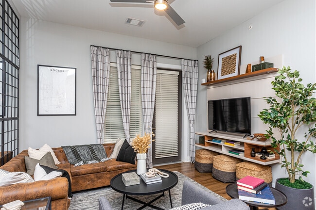 Interior Photo - Fitzroy Grove