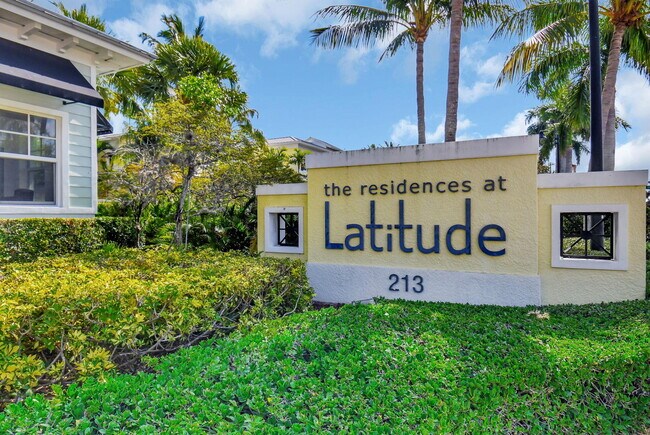 Foto del edificio - 225 S Latitude Cir