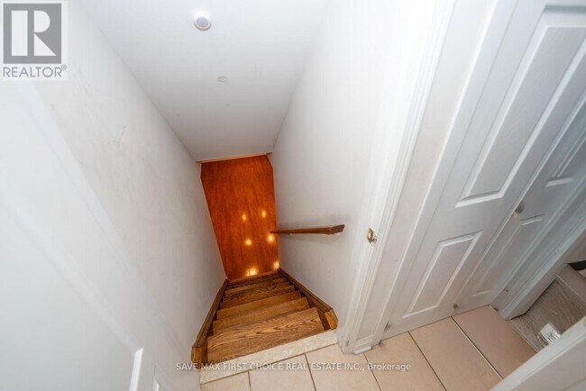 Building Photo - 5763 Raftsman Cove