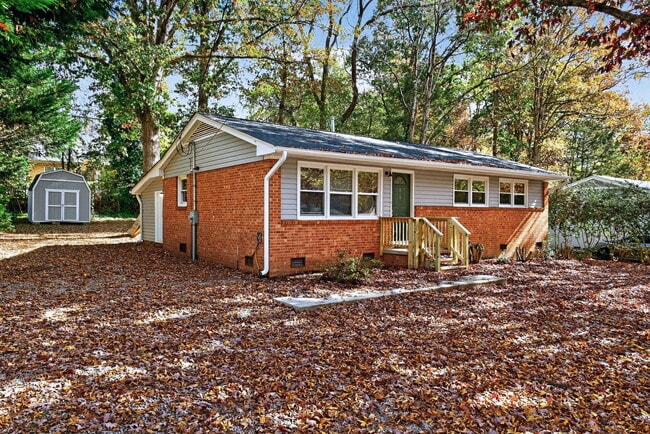 Foto del edificio - 517 Cooper Rd