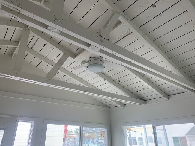 Ceiling Fan - 120 2nd St