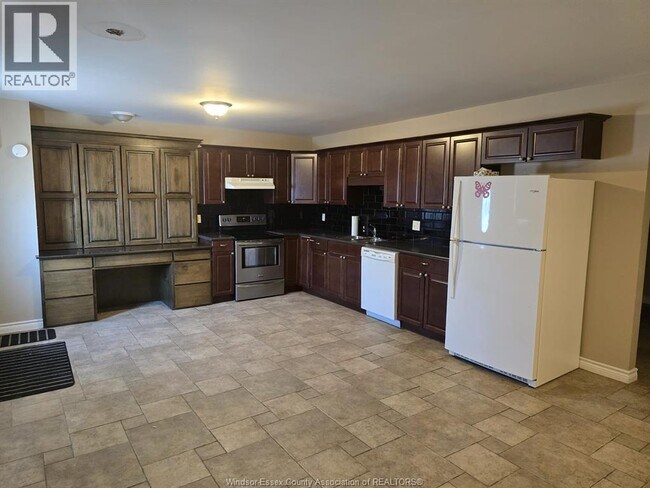 Photo du bâtiment - 357 Queen St