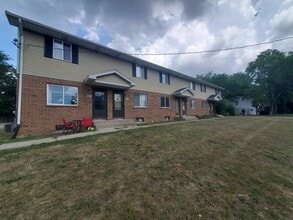 Building Photo - 5906 Christie Ave SE