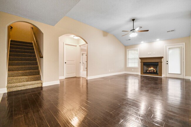 Foto del edificio - Pet Friendly Three Bedroom!