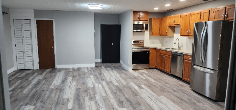 Foto principal - 5857 J B Hines Rd