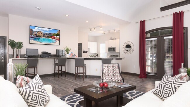 Foto del edificio - 1801 Willow Haven Ln
