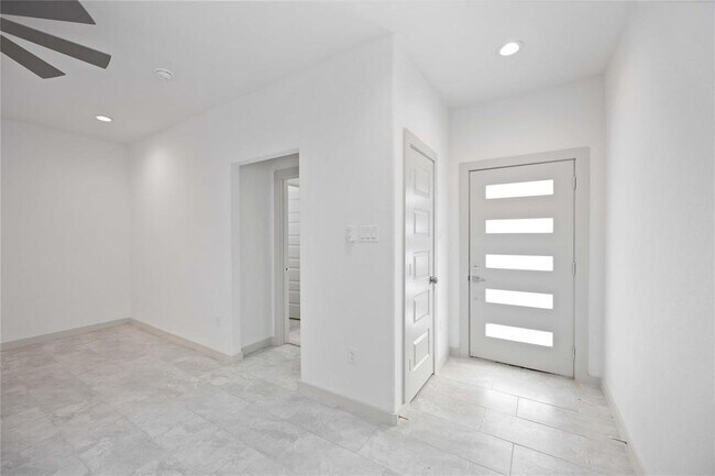 Foto del edificio - 8302 Cannon St