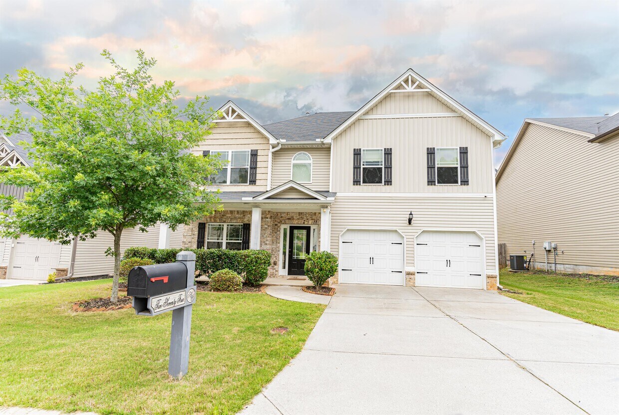 Primary Photo - 274 Oak Branch Dr
