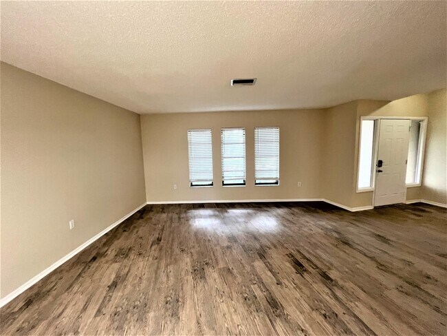 Foto del edificio - 6923 Oldgate Cir