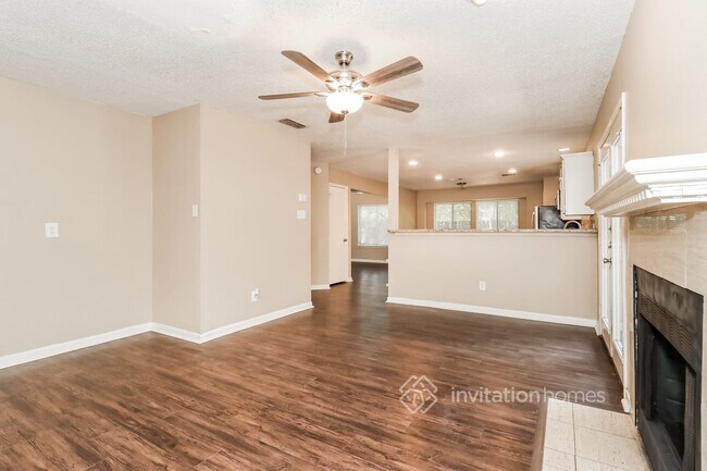 Building Photo - 5807 Polo Club Dr