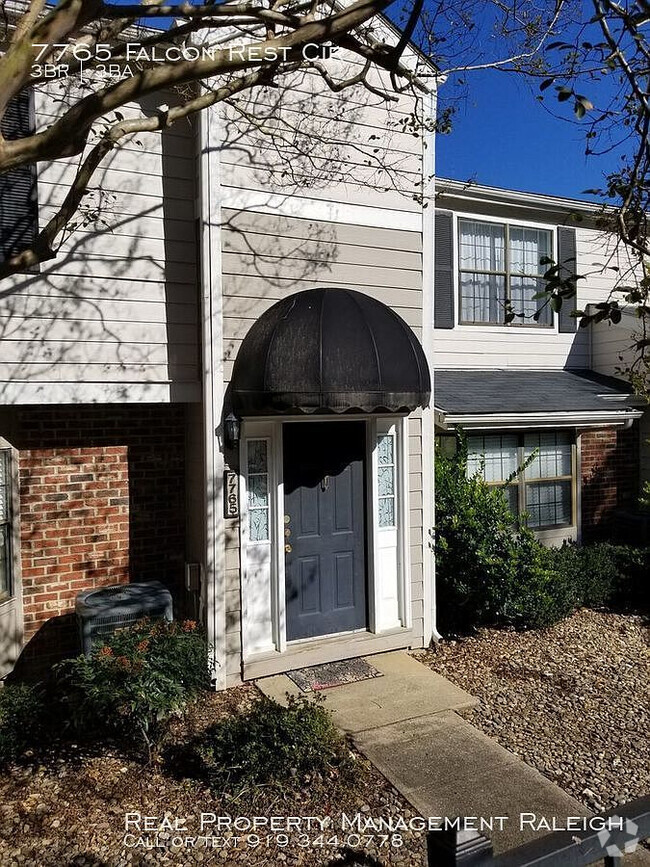 Building Photo - Room in Townhome on Falcon Rest Cir