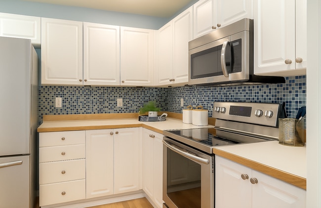 Building Photo - 5175 NE Schoeler Cir