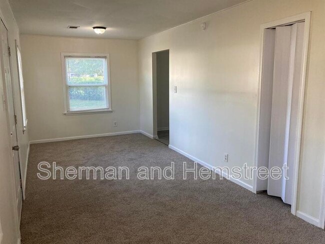 Building Photo - 2516 Argonne Dr