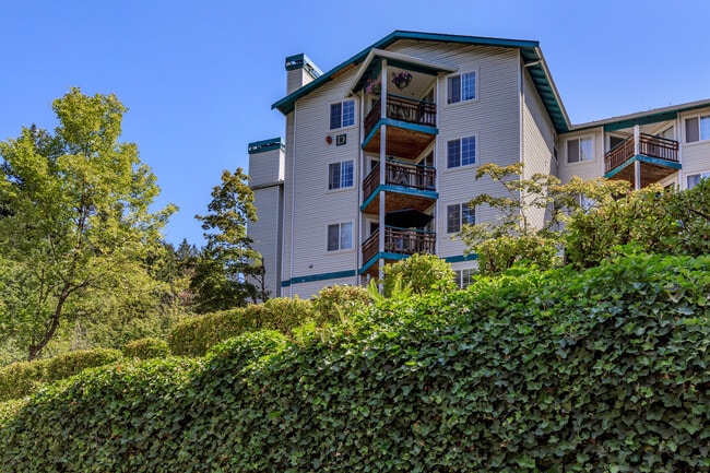 Building Photo - 9200 Redmond Place
