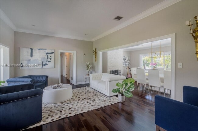 Building Photo - 8500 SW 70th St