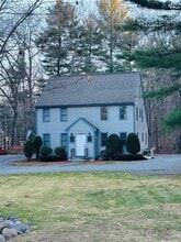 Building Photo - 9 Averill Rd