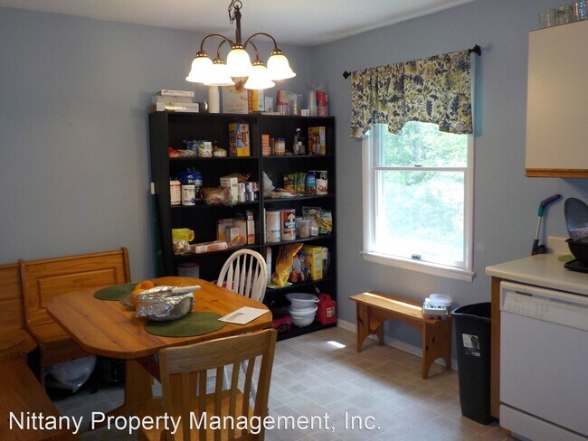 Building Photo - 4 br, 2 bath House - 212 Fernwood Court
