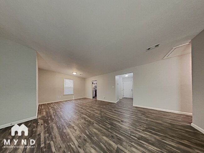 Building Photo - 6932 Delta Lake Dr