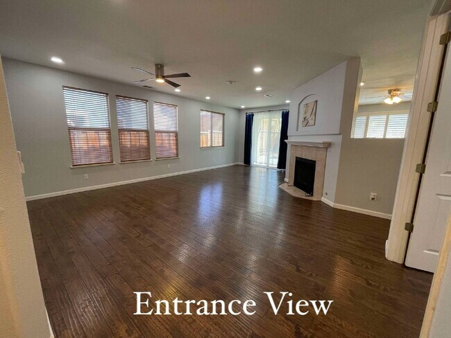 Foto del edificio - 1731 Petit Peak Ct