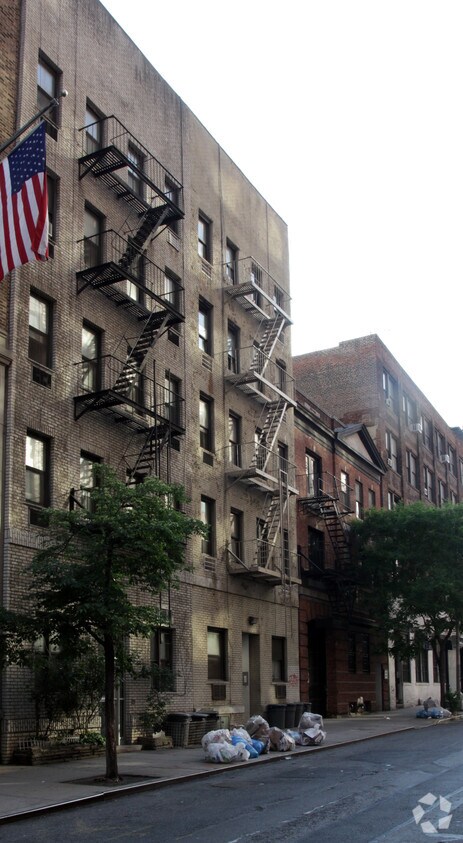 Primary Photo - 531 W 45th St