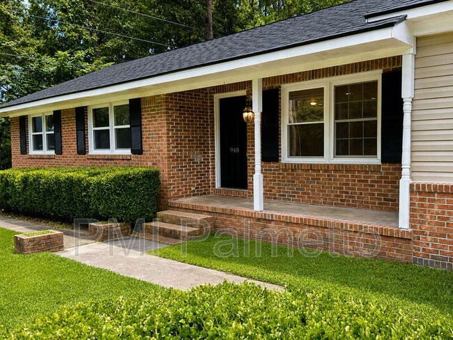 Building Photo - 948 Wateree Blvd