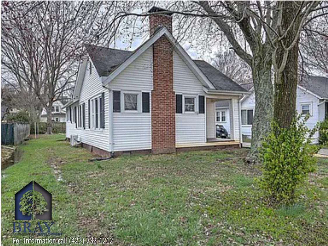Primary Photo - 1362 E Center St