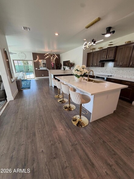 Photo - 1507 E Apollo Rd House