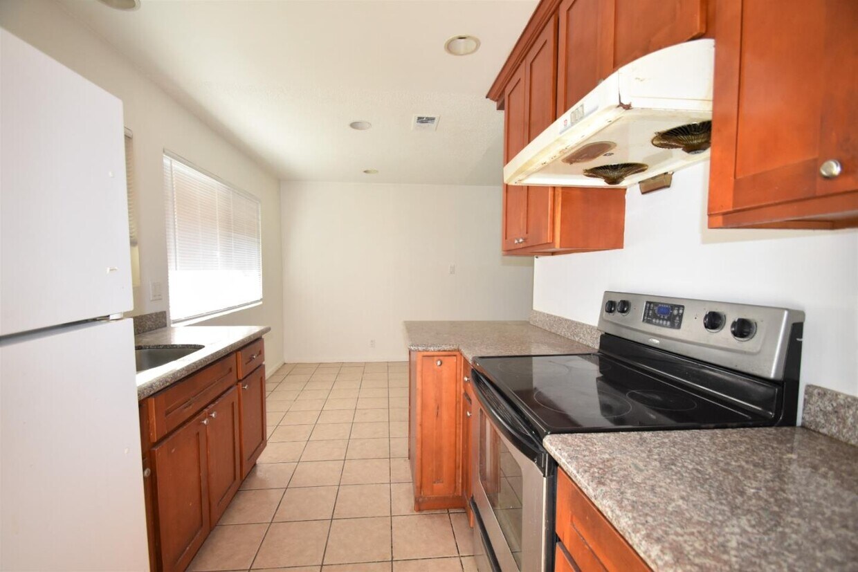 Foto principal - 488 S Sunset Ave