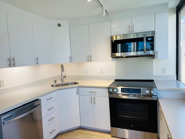 Foto del edificio - The Windsor, Renovated 1/1/1, prime Waikik...