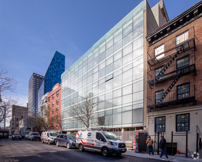 Building Photo - 115 Norfolk St