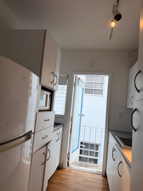 Building Photo - 1334 Euclid Ave