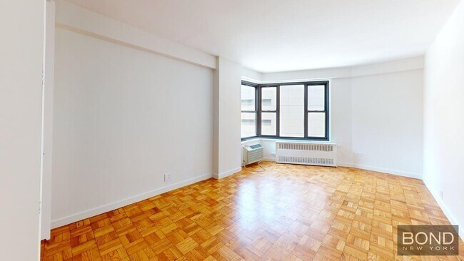 Foto del edificio - 145 Fourth Avenue