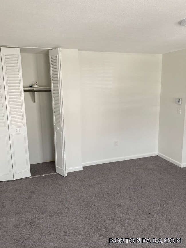 Building Photo - 221 West St