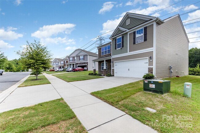 Building Photo - 7109 Pennyroyal Wy