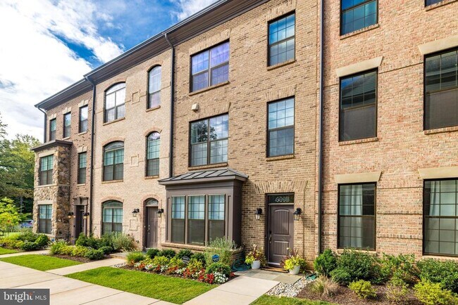 Foto del edificio - 4418 Fair Lakes Ct