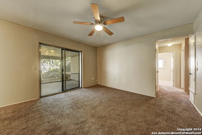 Foto del edificio - Charming Home Awaits: Spacious & Modern Living in a Prime Location