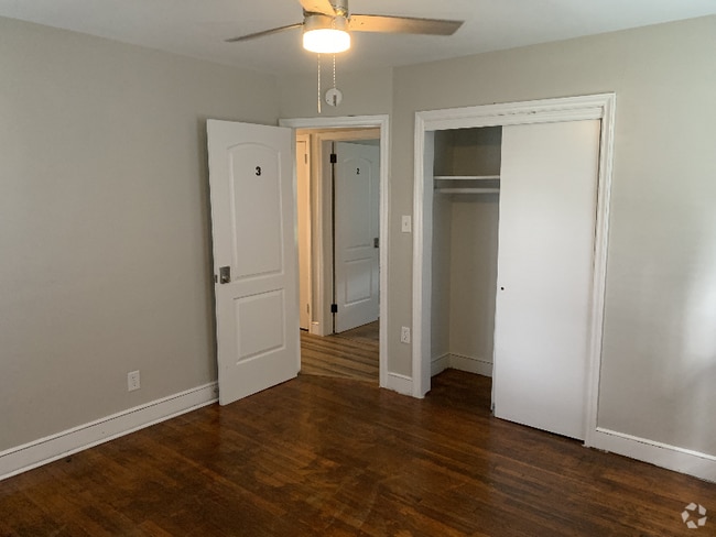 Building Photo - 2217 Obrien St