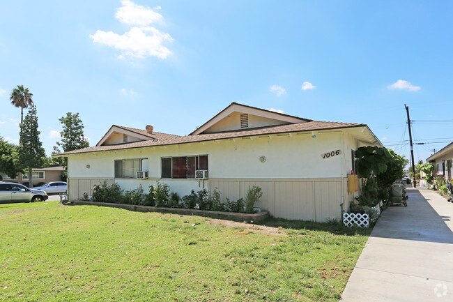 Building Photo - 1006 N Shattuck Pl